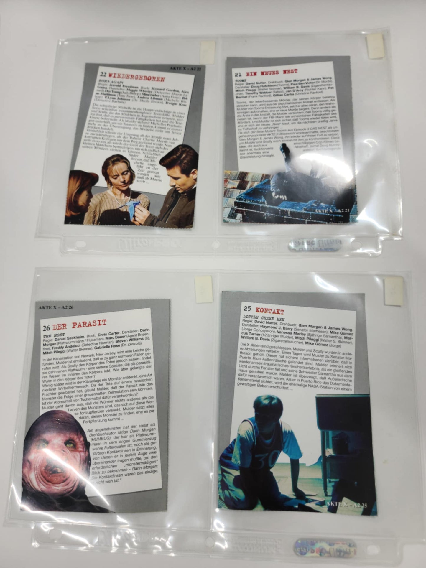 X-Files - International Tear Out Collector Cards