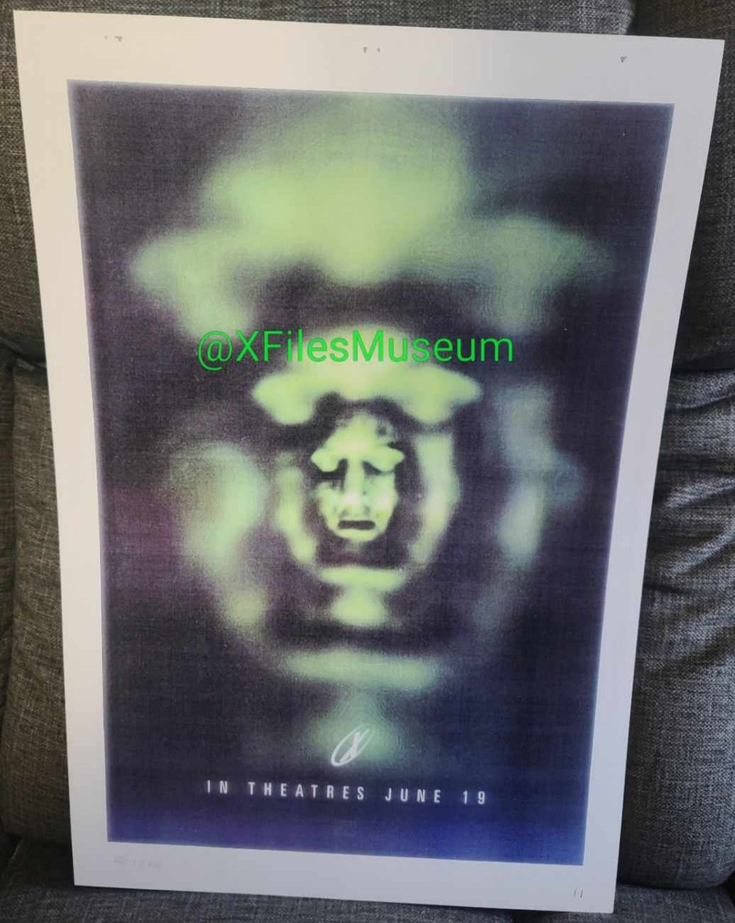 The X-Files FIGHT THE FUTURE Concept Art Print 13" x 19" Poster Print - 100