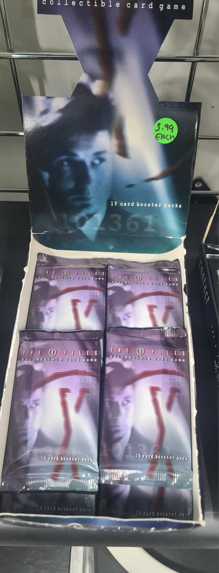 101361 CCG Booster Packs = The X-Files Trading Card Game-