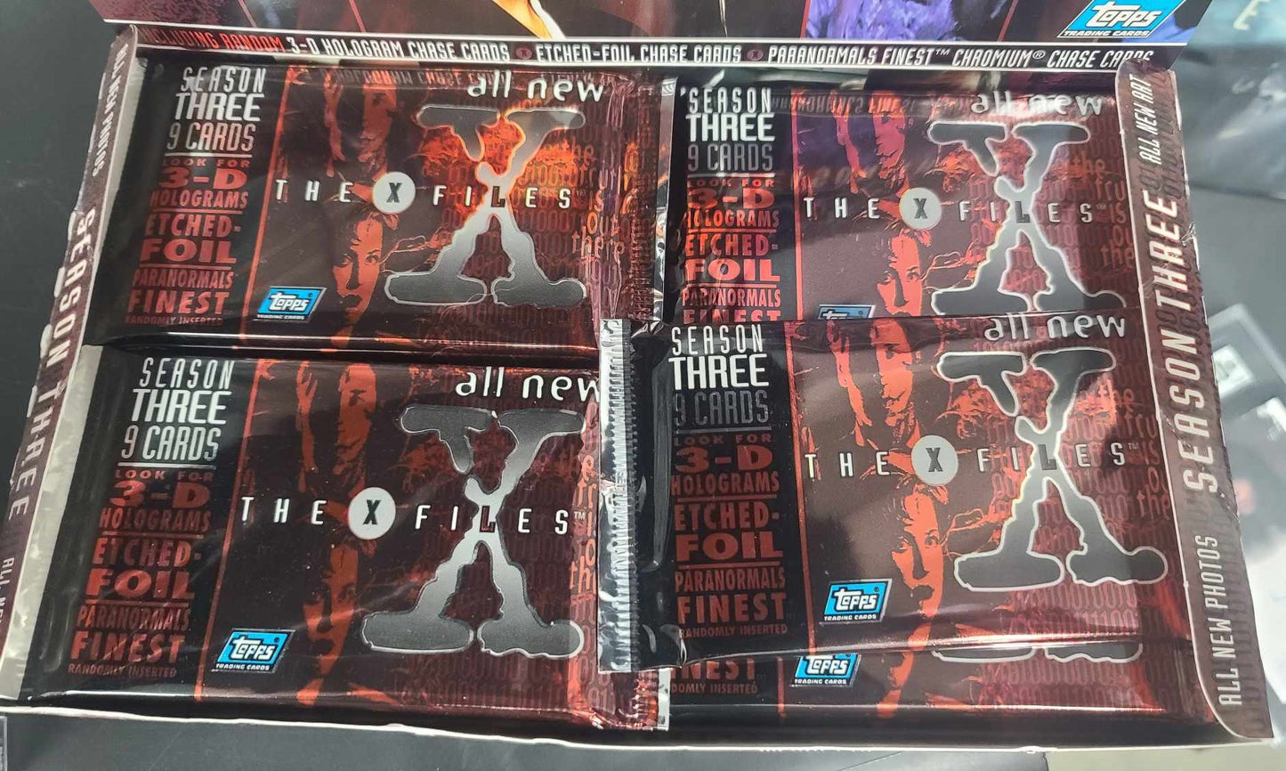 The X-Files Season 3 Topps Trading Card Packs