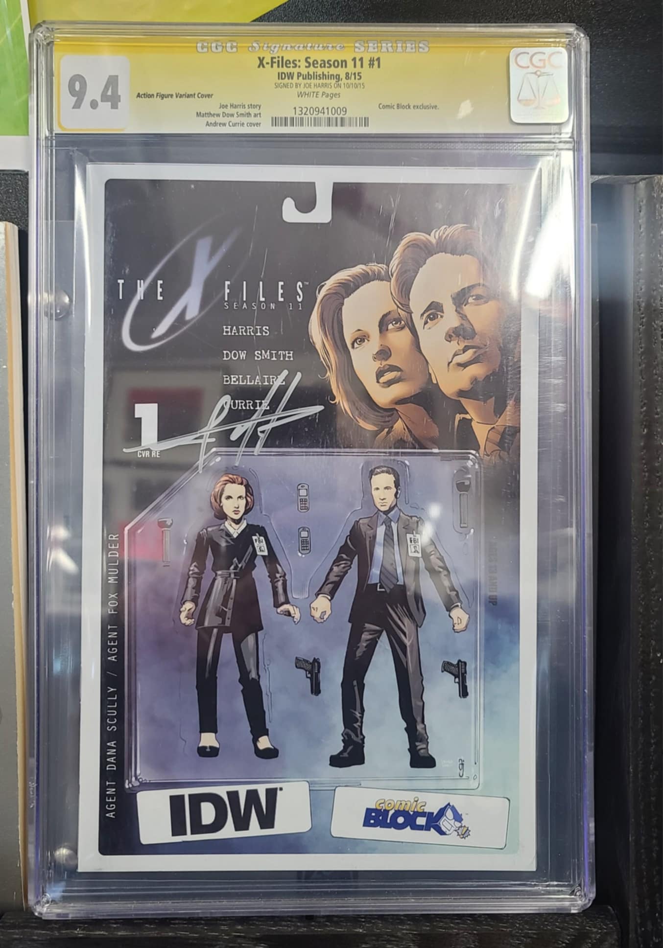 X-Files: Season 11 #1 -IDW Publishing 8/15- Autographed Joe Harris - CGC graded 9.4