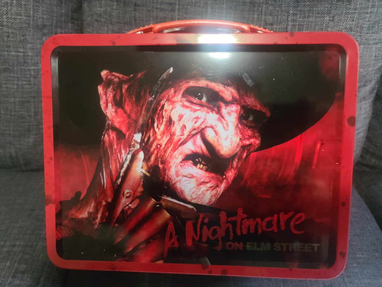 "NIGHTMARE ON ELM STREET" Lunch Box -Horror