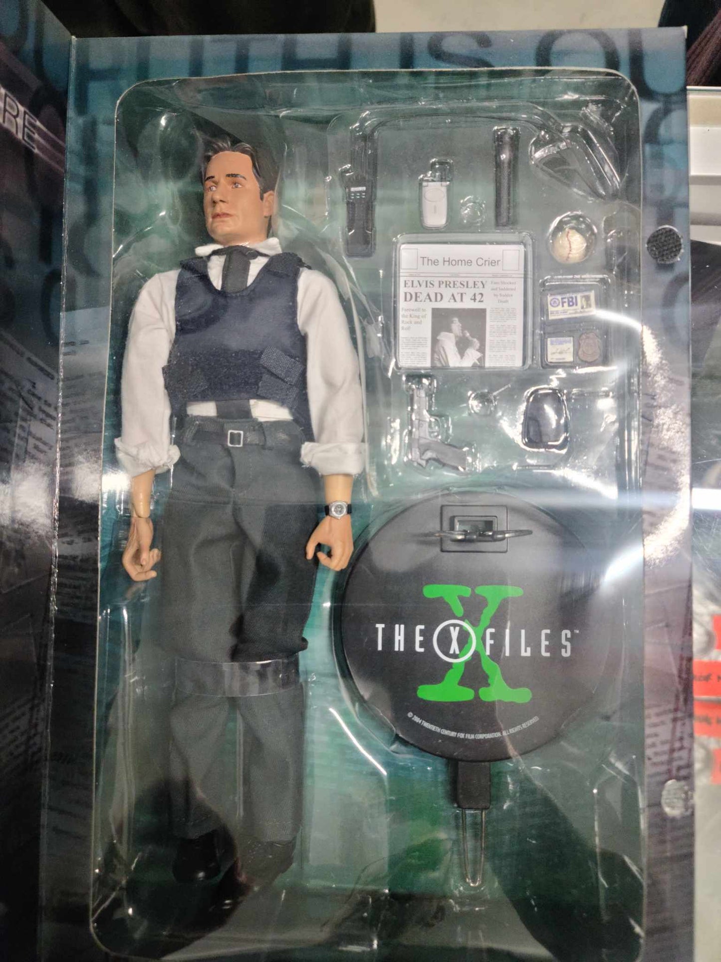 Exclusive Agent Fox Mulder - Home- Sideshow Figure