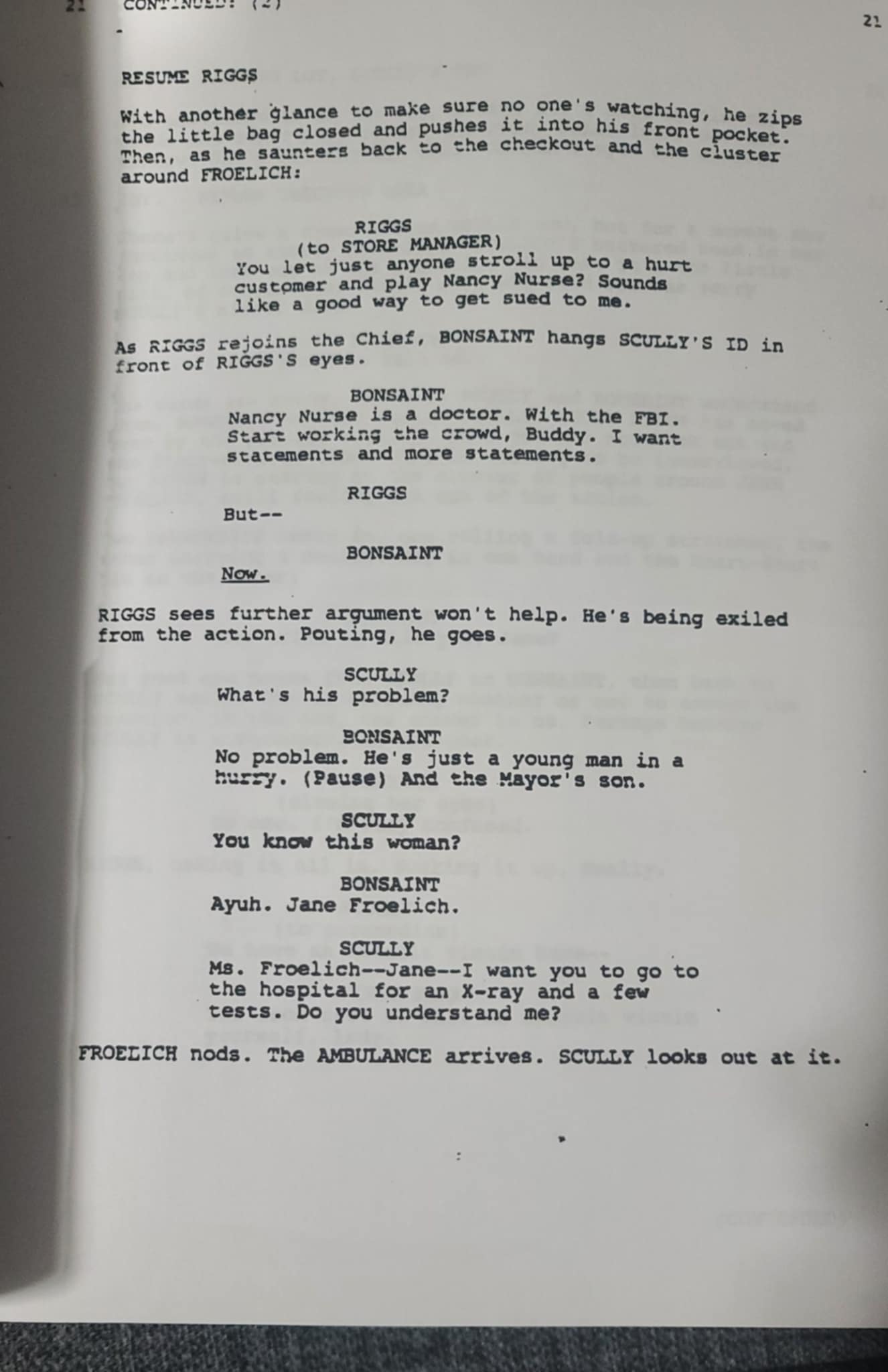 Autographed by Gillian Anderson-X-Files Production Copy Script -episode CHINGA (STEPHEN KING VERSION)