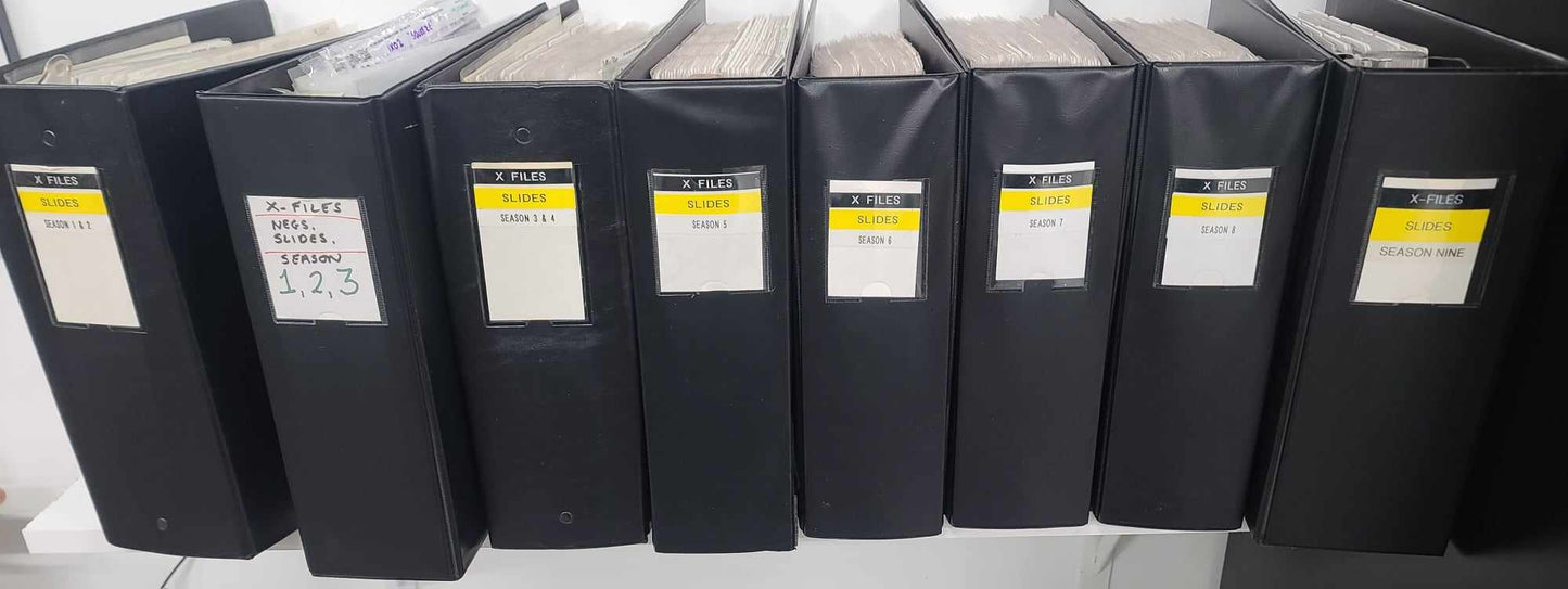 "Fight the Future" -BTS- Rob Bowman, David Duchovny (8x10 pack ) #2