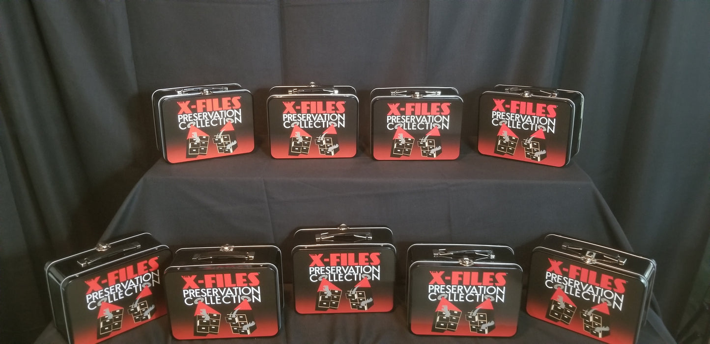 XFP Retro Style Lunchbox