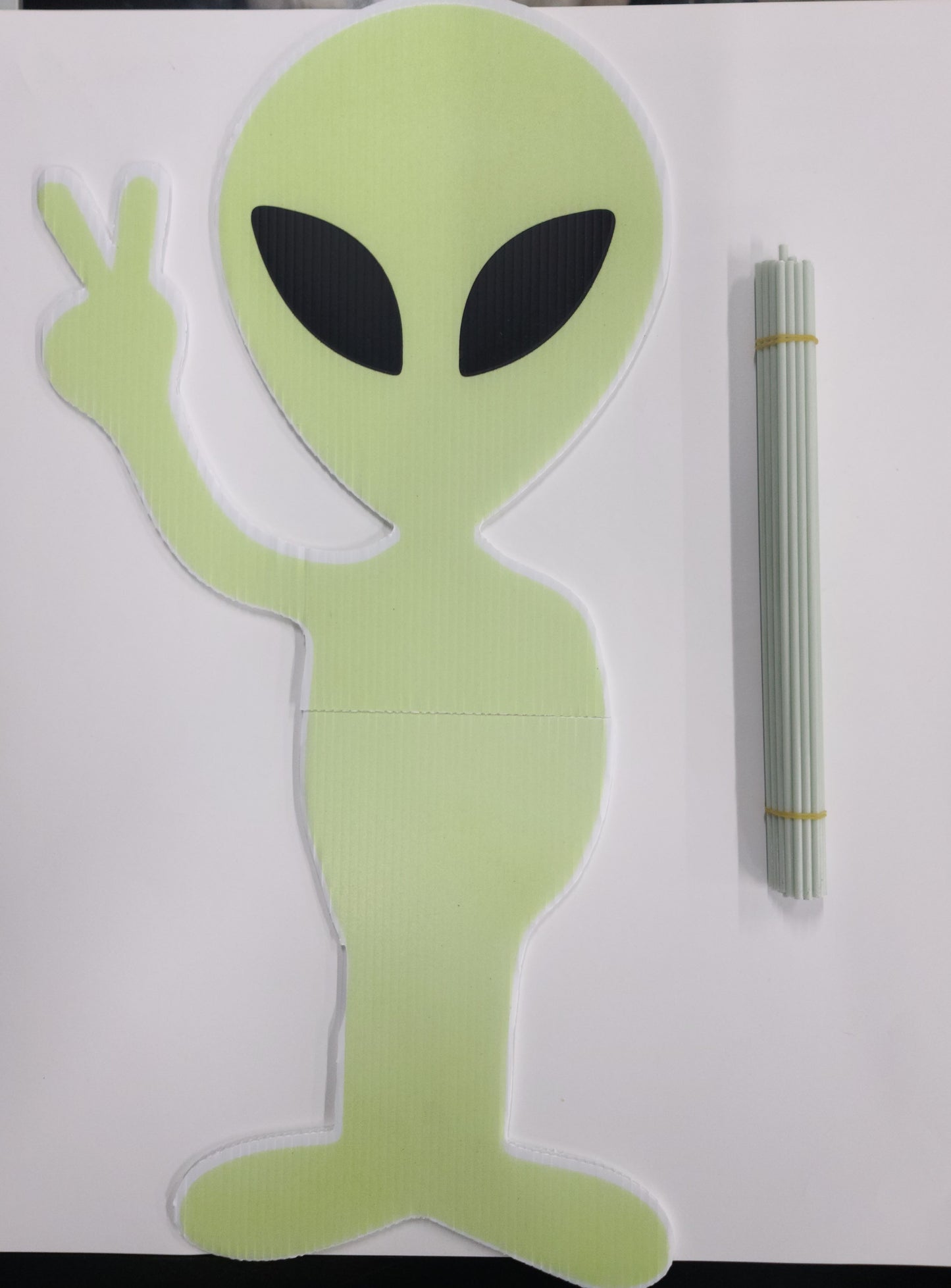 Alien Yard Sign - Glow in the Dark - B