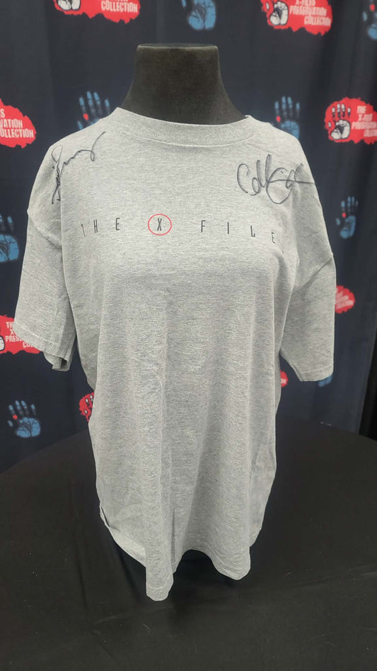 * X-Files-Gillian Anderson and David Duchovny Autographed Crew Shirt**** RARE