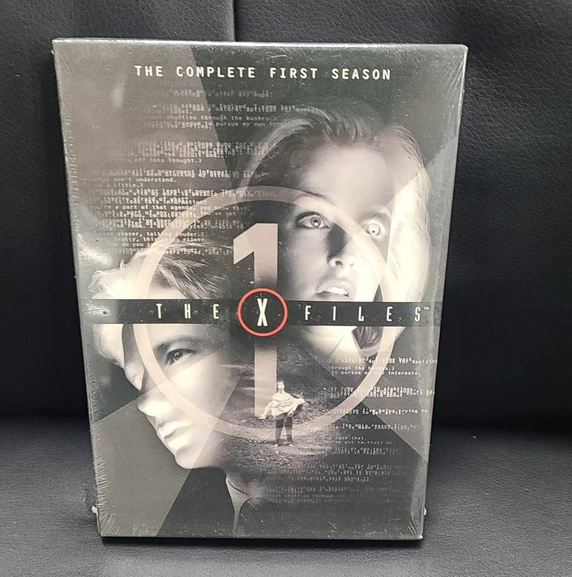 The X-Files -Season 1 DVD Set – The X-Files Preservation Collection