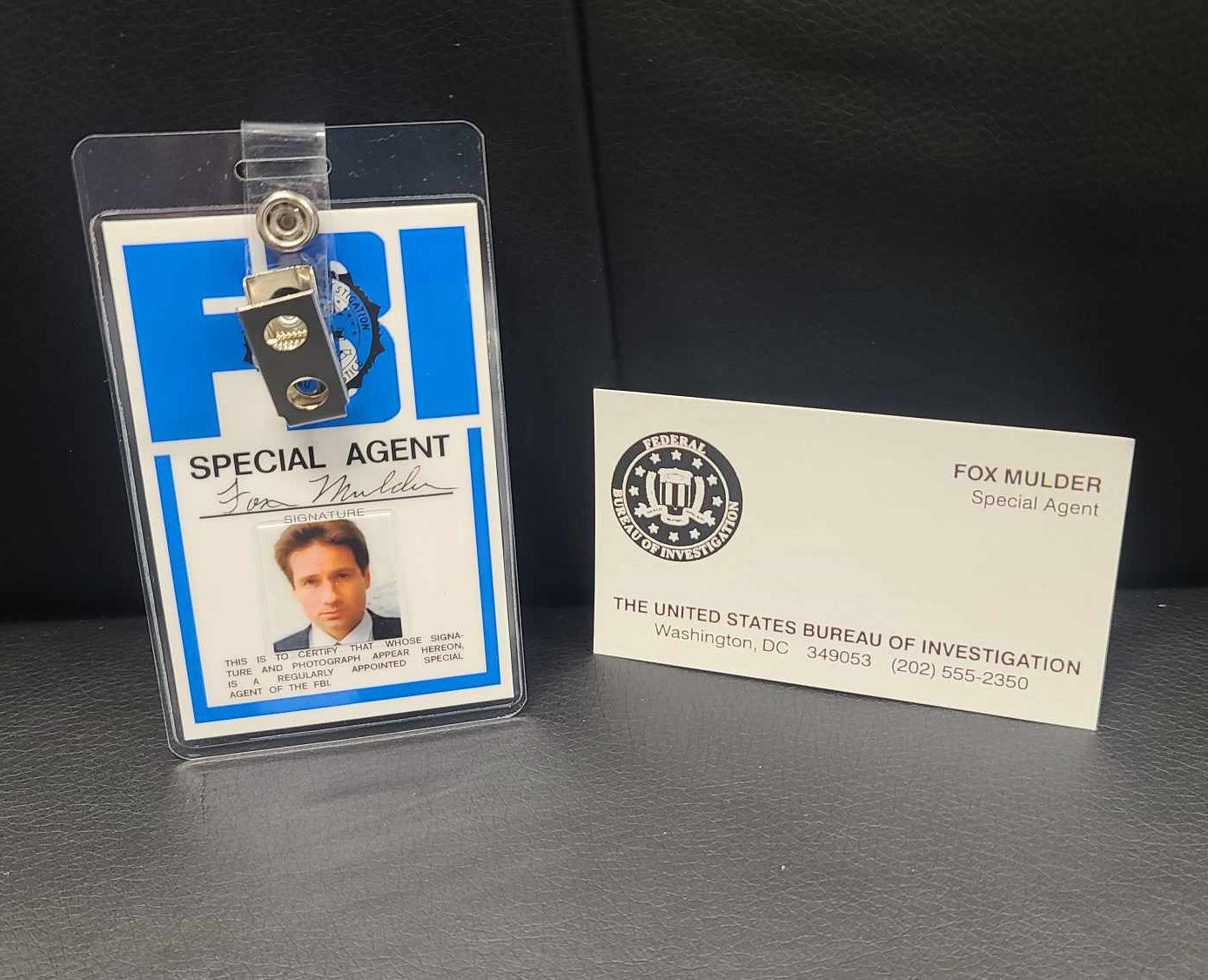 *COSPLAY* Mulder FBI Chest Badge and Business Card (Not a Prop for cosplay only)
