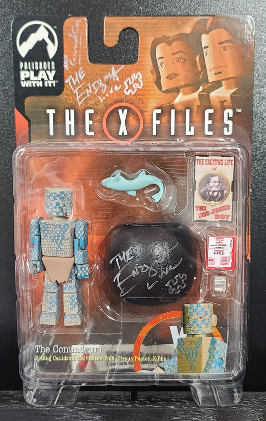 *X-Files-Palz Figure -The Conundrum - episode HUMBUG autographed by The Enigma Live