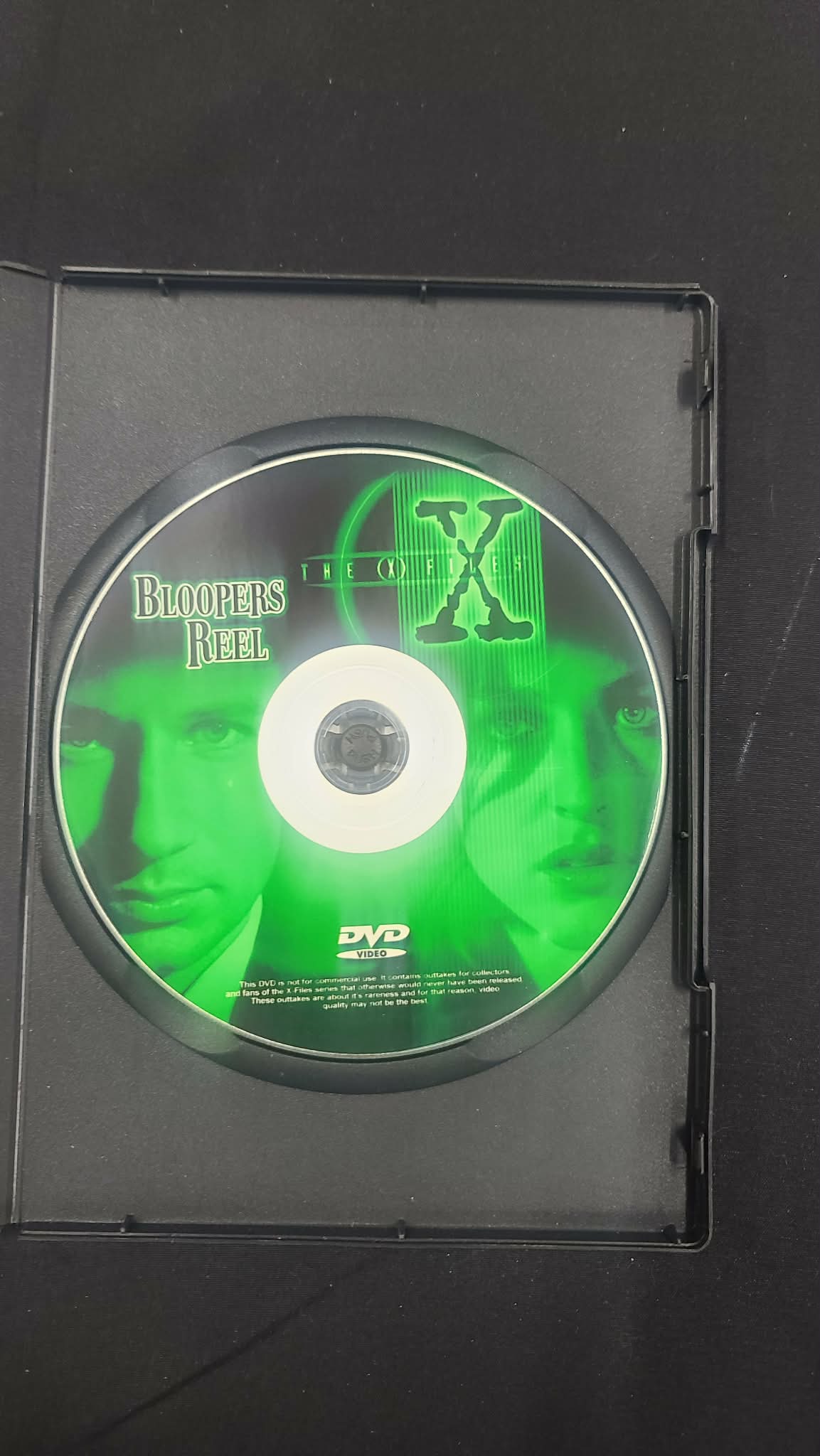 *X-FILES - BLOOPERS DVD  Seasons 1-5 Vancouver years