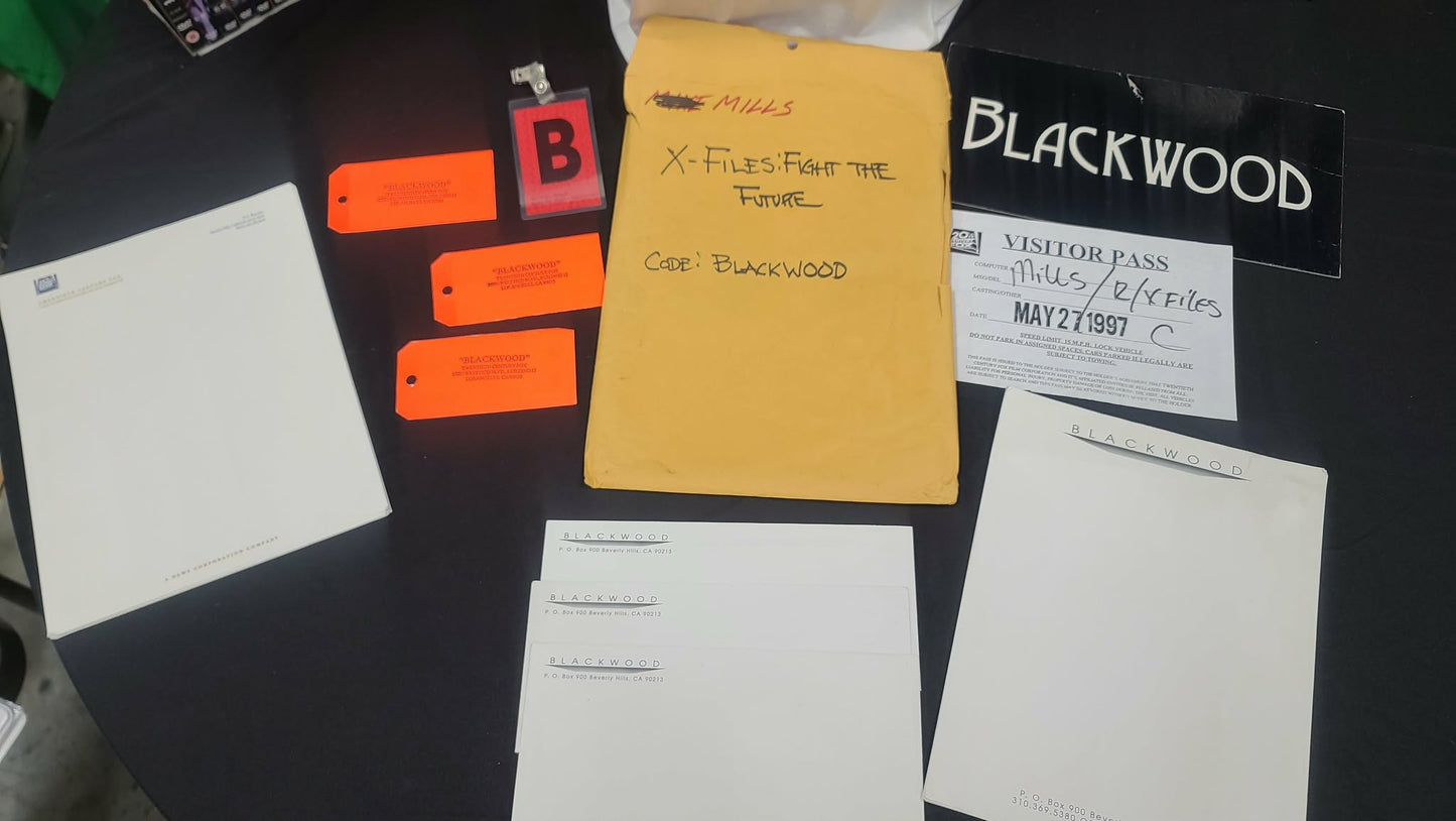 *X-Files - VERY RARE ** Blackwood / Fight The Future Original Production Call Sheets (approx. 80 ), and more