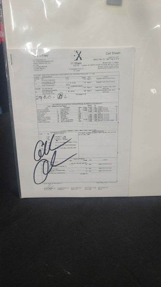 *X-Files- Production used Mini Call sheets - Autographed by Gillian Anderson
