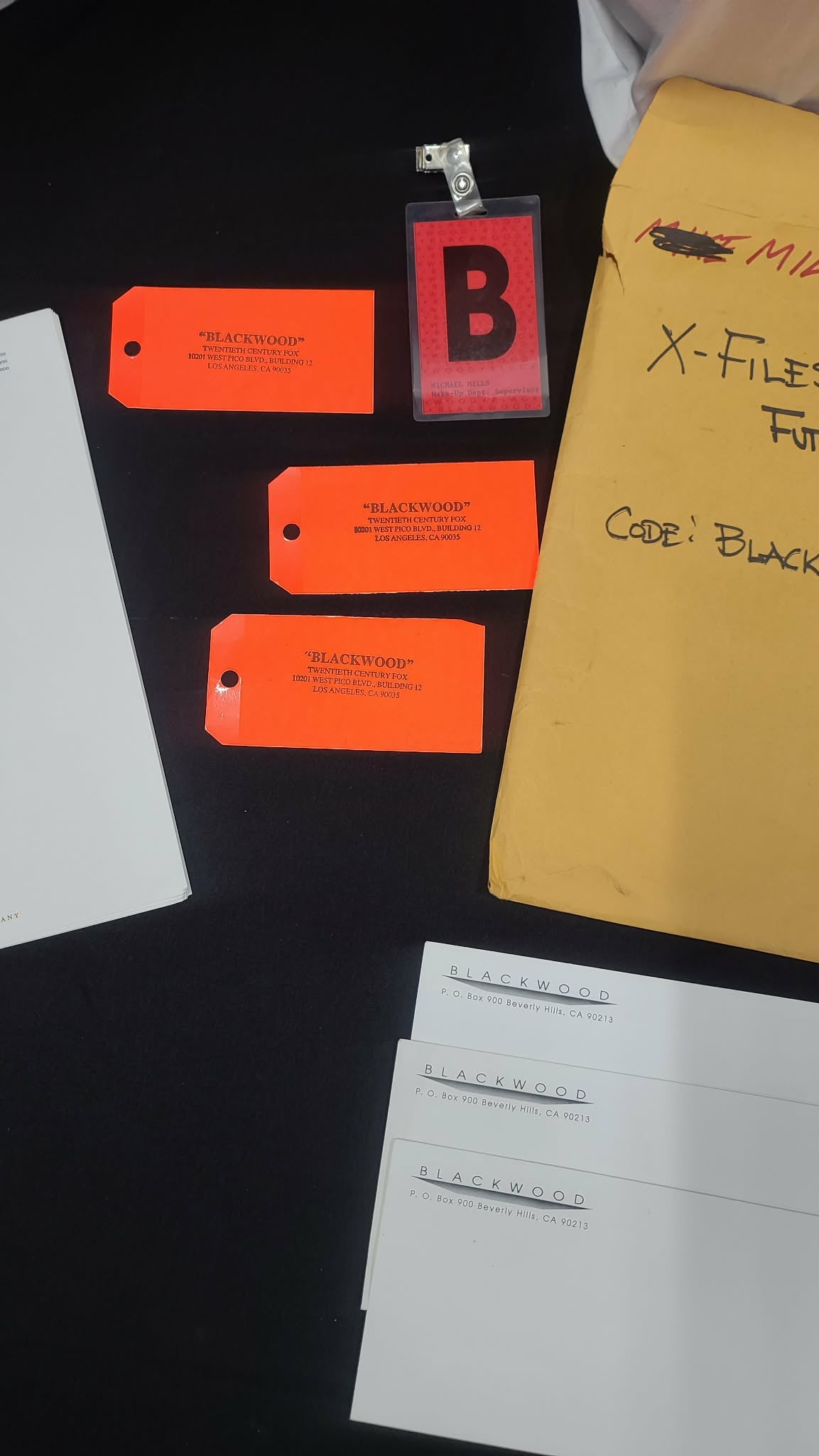 *X-Files - VERY RARE ** Blackwood / Fight The Future Original Production Call Sheets (approx. 80 ), and more