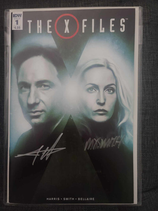 THE X-FILES  #1 Signed Edition- Autographed by Joe Harris and M.D.Smith