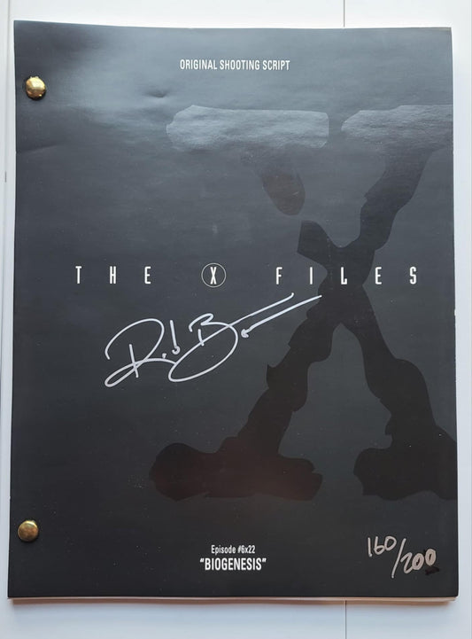 "RARE" Original X-Files Shooting Script - numbered 160/200 - Episode "Biogenesis "-Autographed by Rob Bowman