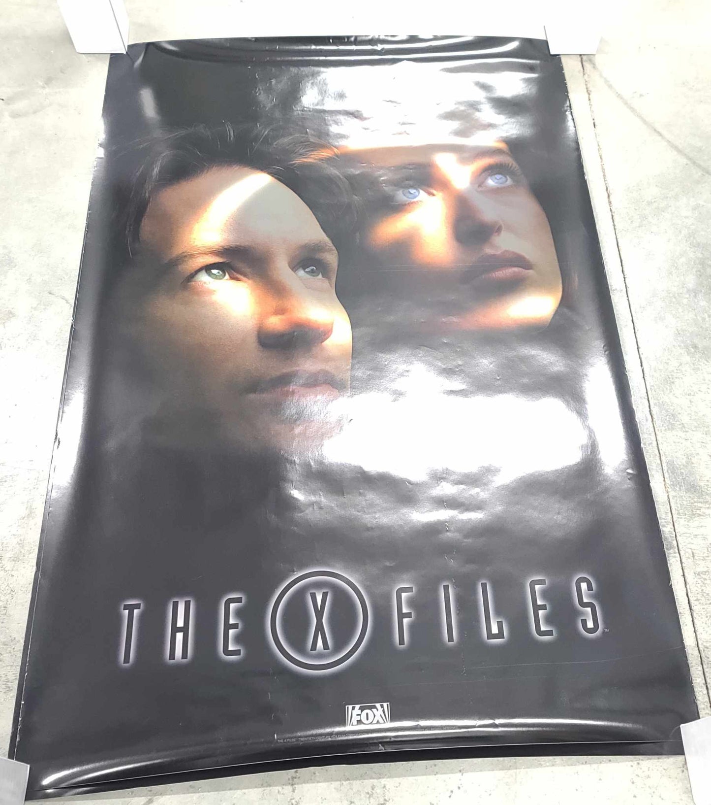 The X-Files Promo Poster - Mulder & Scully - Fox