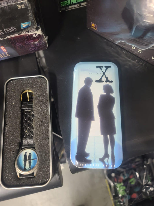 X-Files Watch with Collectible Tin