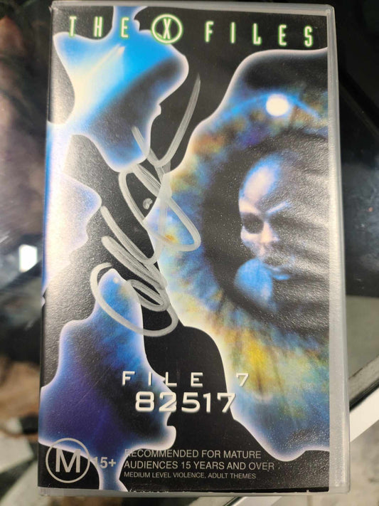 International X-Files VHS - File 7 - 82517 - Autographed by Gillian Anderson