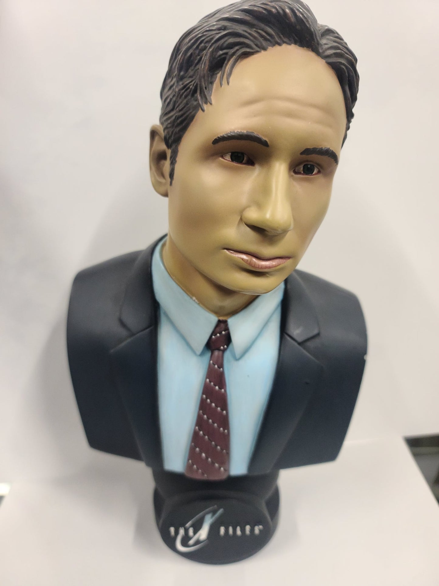 Mulder Bust Statue