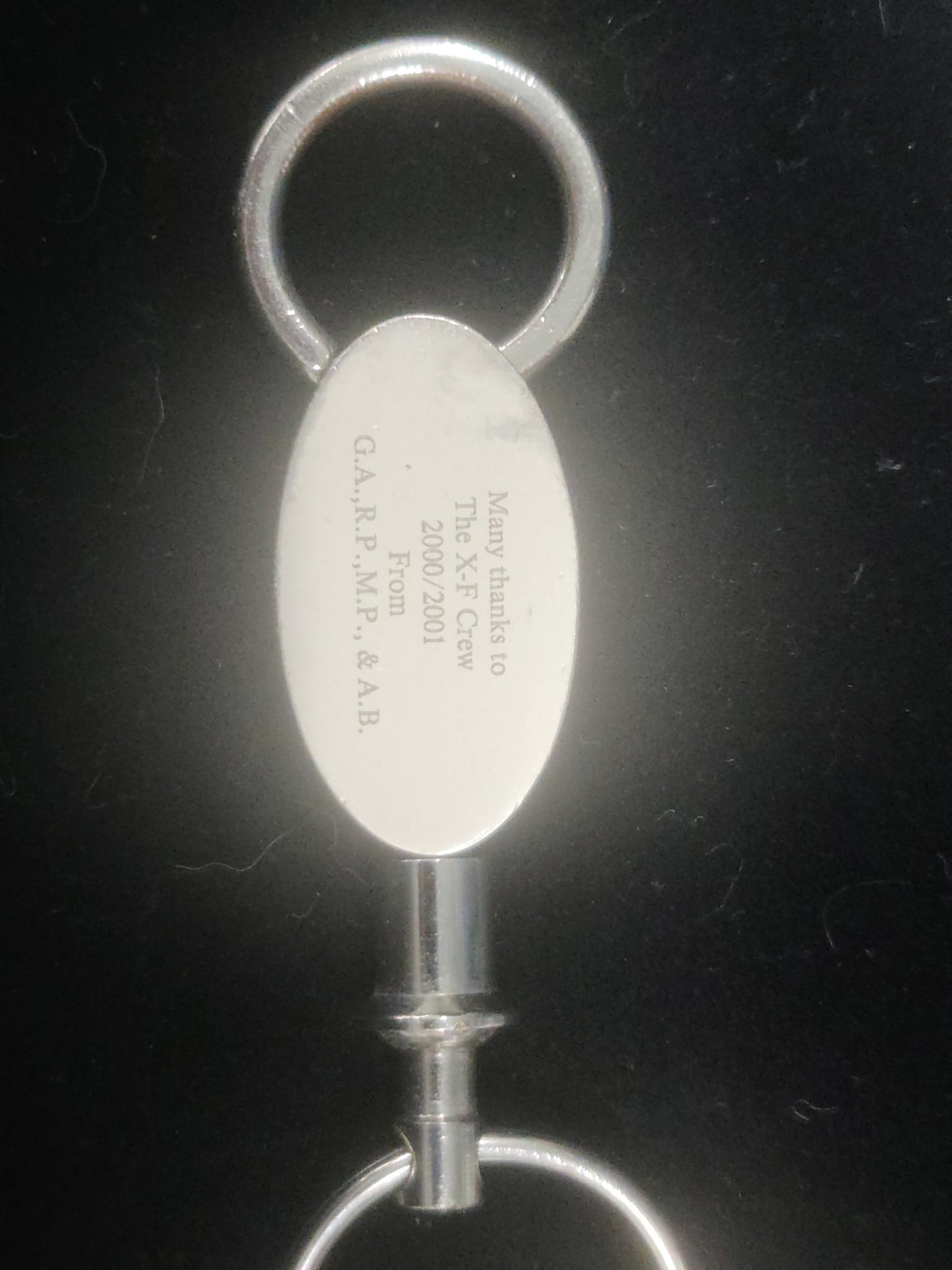 X-Files - Keychain Crew Gift from Gillian Anderson , Robert Patrick and Mitch Pileggi