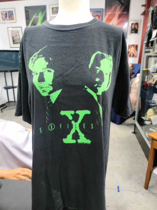 The X-Files Mulder and Scully Shirt