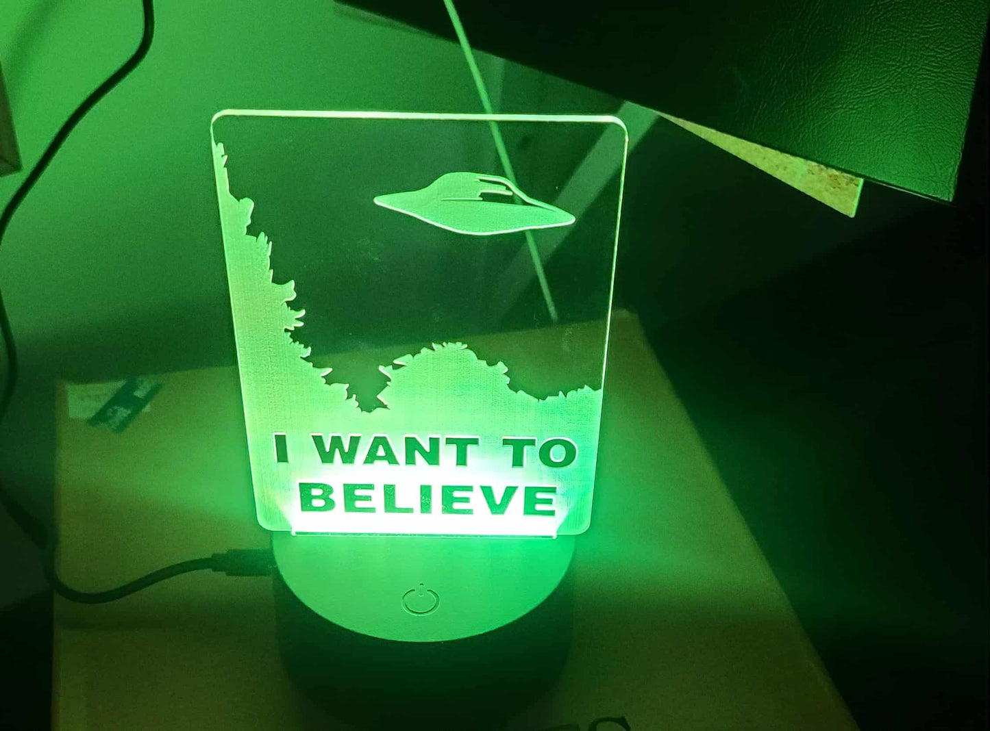 X-Files - I Want To Believe color changing light