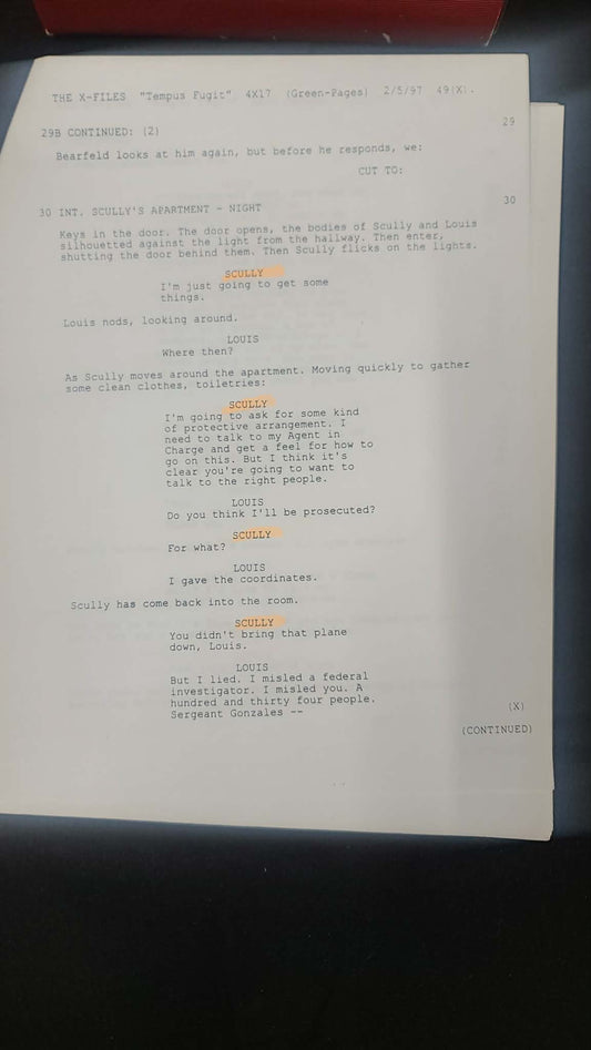 *X-Files- Production used Mini Call sheets - Autographed by Gillian Anderson