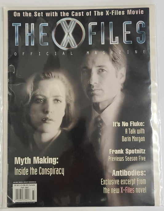 David and Gillian Cover - The X-Files Official Magazine