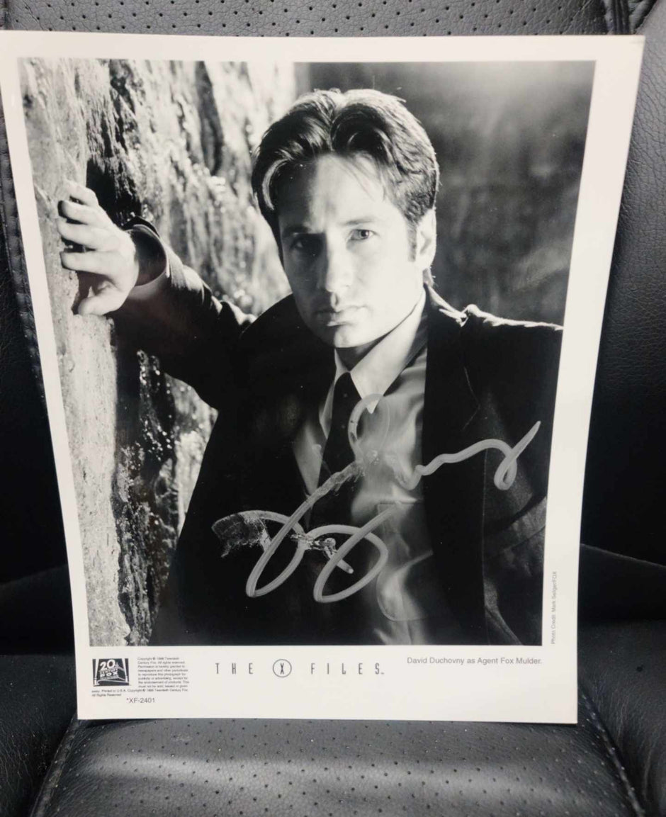 Autographs – The X-Files Preservation Collection